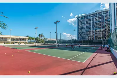 1901 Brickell Ave #B905, Miami, FL 33129 - Photo 9