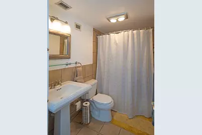 1901 Brickell Ave #B905, Miami, FL 33129 - Photo 7