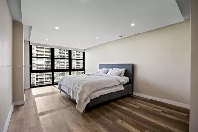 1915 Brickell Ave #1001, Miami, FL 33129 - Photo 17