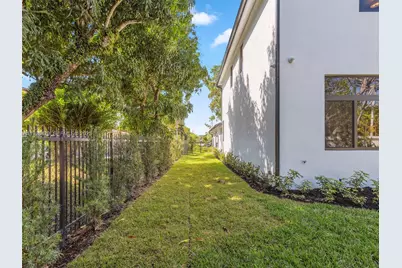 7285 SW 72nd Ter, Miami, FL 33143 - Photo 51