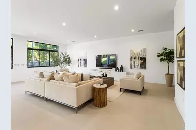 7285 SW 72nd Ter, Miami, FL 33143 - Photo 11