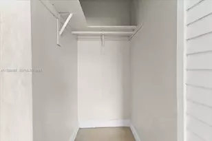 140 NW 198th St, Miami Gardens, FL 33169 - Photo 9