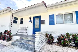 2 NE 108th St, Miami Shores, FL 33161 - Photo 1