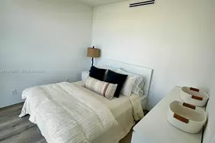 1121 Crandon Blvd, Key Biscayne, FL 33149 - Photo 11