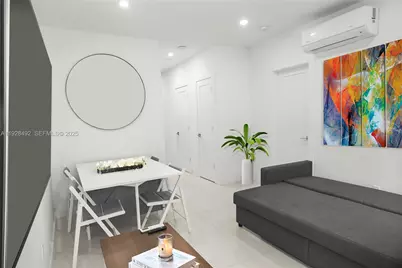 733 Michigan Ave #4, Miami Beach, FL 33139 - Photo 3