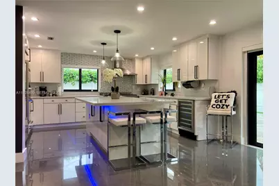 7524 Mutiny Ave, North Bay Village, FL 33141 - Photo 3