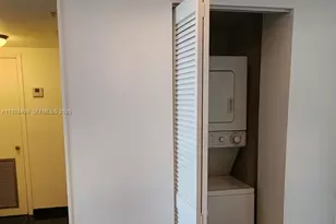 2951 S Bayshore Dr, Miami, FL 33133 - Photo 15