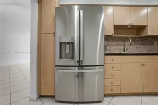 10350 W Bay Harbor Dr, Bay Harbor Islands, FL 33154 - Photo 11