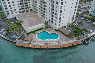 10350 W Bay Harbor Dr, Bay Harbor Islands, FL 33154 - Photo 23