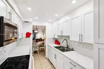 2900 NW 48th Ter #115, Lauderdale Lakes, FL 33313 - Photo 13