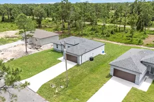 1110 Garibaldi Sst E, Lehigh Acres, FL 33974 - Photo 37