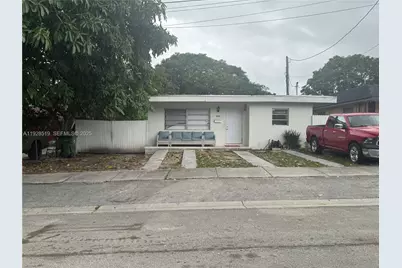 1032 SW 10th Street, Miami, FL 33130 - Photo 1