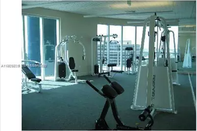 185 SW 7th St #2914, Miami, FL 33130 - Photo 17