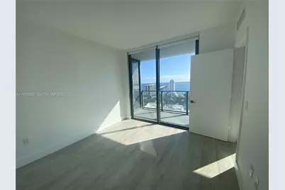 121 NE 34th St #2406A, Miami, FL 33137 - Photo 5