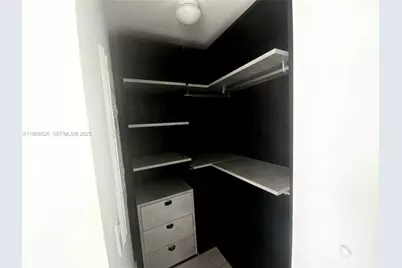 121 NE 34th St #2406A, Miami, FL 33137 - Photo 11