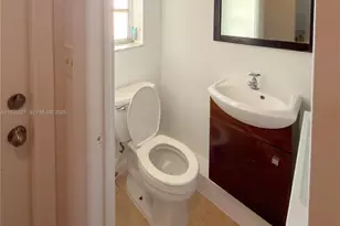 2448 SW 42nd Ave, Fort Lauderdale, FL 33317 - Photo 19