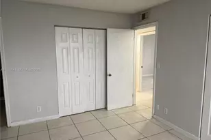 9001 SW 77th Ave, Miami, FL 33156 - Photo 9