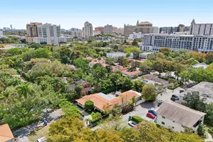 360 Menores Ave, Coral Gables, FL 33134 - Photo 3