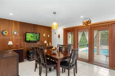 360 Menores Ave, Coral Gables, FL 33134 - Photo 15