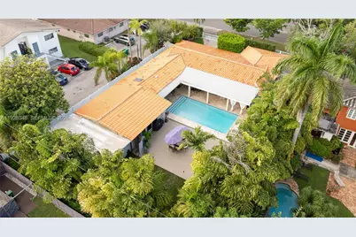 360 Menores Ave, Coral Gables, FL 33134 - Photo 51
