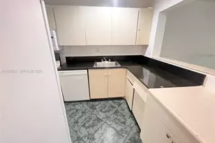 7800 S Colony Cir S, Tamarac, FL 33321 - Photo 1