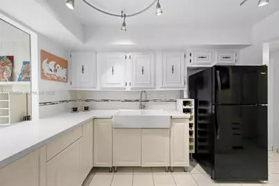 2101 Atlantic Shores Blvd #118, Hallandale Beach, FL 33009 - Photo 13