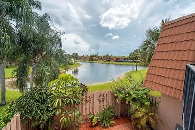 11006 N Harmony Lake Cir, Davie, FL 33324 - Photo 43