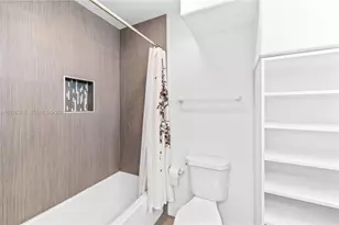 8995 SW 158th St, Palmetto Bay, FL 33157 - Photo 17