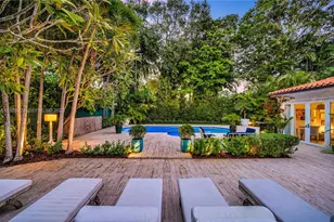 607 Melaleuca Ln, Miami, FL 33137 - Photo 45