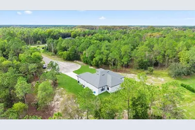 840 Guinne Ln, Lehigh Acres, FL 33974 - Photo 11