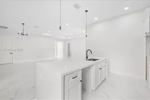 840 Guinne Ln, Lehigh Acres, FL 33974 - Photo 21