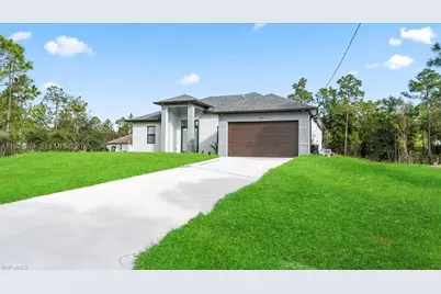 840 Guinne Ln, Lehigh Acres, FL 33974 - Photo 3