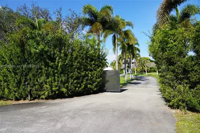 18901 SW 50th St, Southwest Ranches, FL 33332 - Photo 51