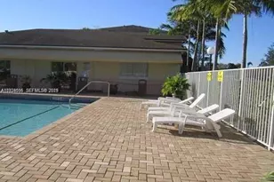 3670 N 56th Ave, Hollywood, FL 33021 - Photo 11