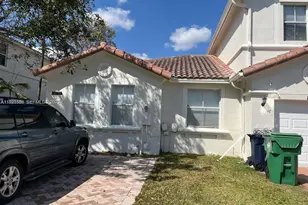 10919 SW 245th St, Homestead, FL 33032 - Photo 1
