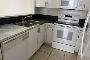 10919 SW 245th St, Homestead, FL 33032 - Photo 5