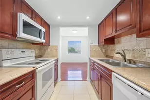 500 NE 2nd St, Dania Beach, FL 33004 - Photo 5