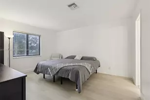 30 Chestnut Cir, Cooper City, FL 33026 - Photo 23