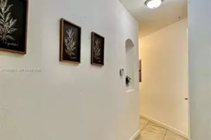 290 NW 109th Ave, Miami, FL 33172 - Photo 7