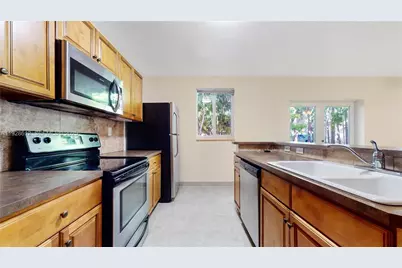 15735 SW 92nd Ave, Palmetto Bay, FL 33157 - Photo 7