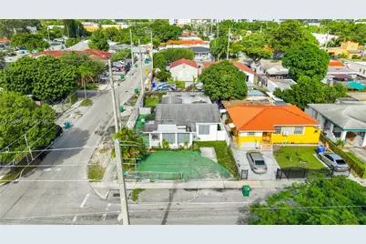 301 NW 23rd Ave, Miami, FL 33125 - Photo 7