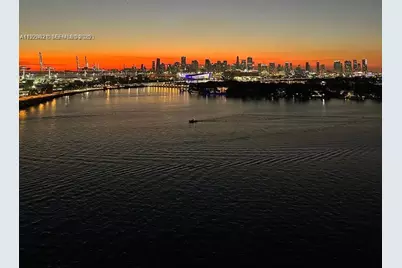 540 West Ave #1613, Miami Beach, FL 33139 - Photo 33