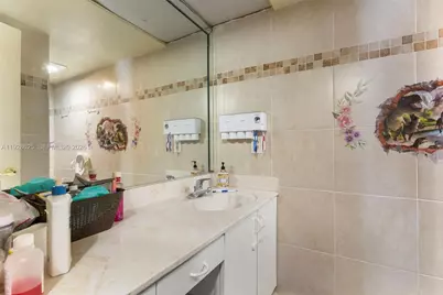 19440 NE 26th Ave #53B, Miami, FL 33180 - Photo 19