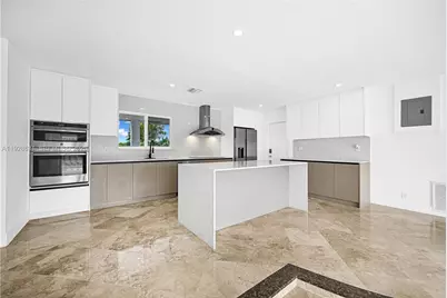 5510 NE 18th Ave, Fort Lauderdale, FL 33334 - Photo 1