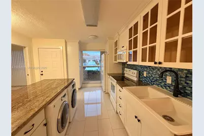 13741 Flora Pl #B, Delray Beach, FL 33484 - Photo 9
