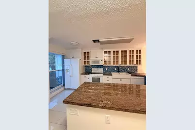 13741 Flora Pl #B, Delray Beach, FL 33484 - Photo 3