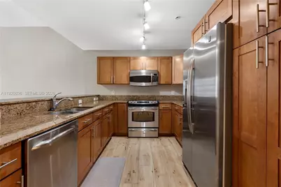 8395 SW 73rd Ave #105, Miami, FL 33143 - Photo 7