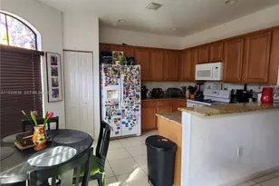 10360 NW 31st Terrace, Doral, FL 33172 - Photo 9