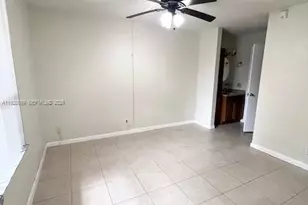 10709 Cleary Blvd, Plantation, FL 33324 - Photo 9