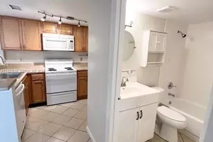 10709 Cleary Blvd, Plantation, FL 33324 - Photo 5